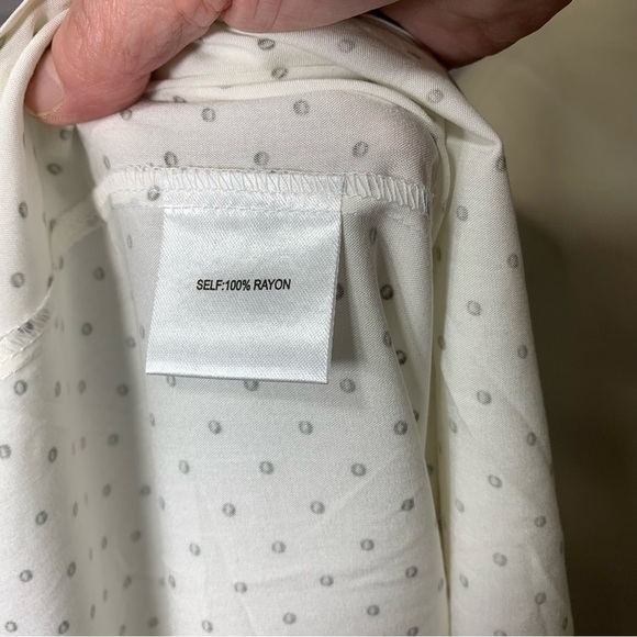 jane & Delancey White Flowy Blouse Button Down Brown Dots Relax Hi Low Tunic M - Picture 10 of 12